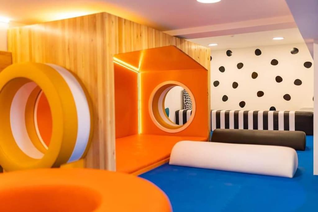 Luxury In Zona 10 With Pool