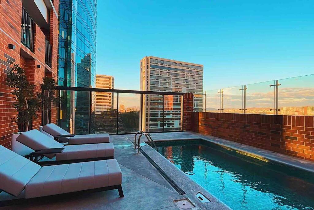 Luxury In Zona 10 With Pool Apartment *