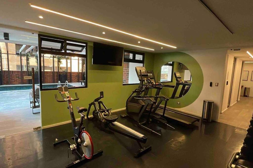 Luxury In Zona 10 With Pool Apartment *